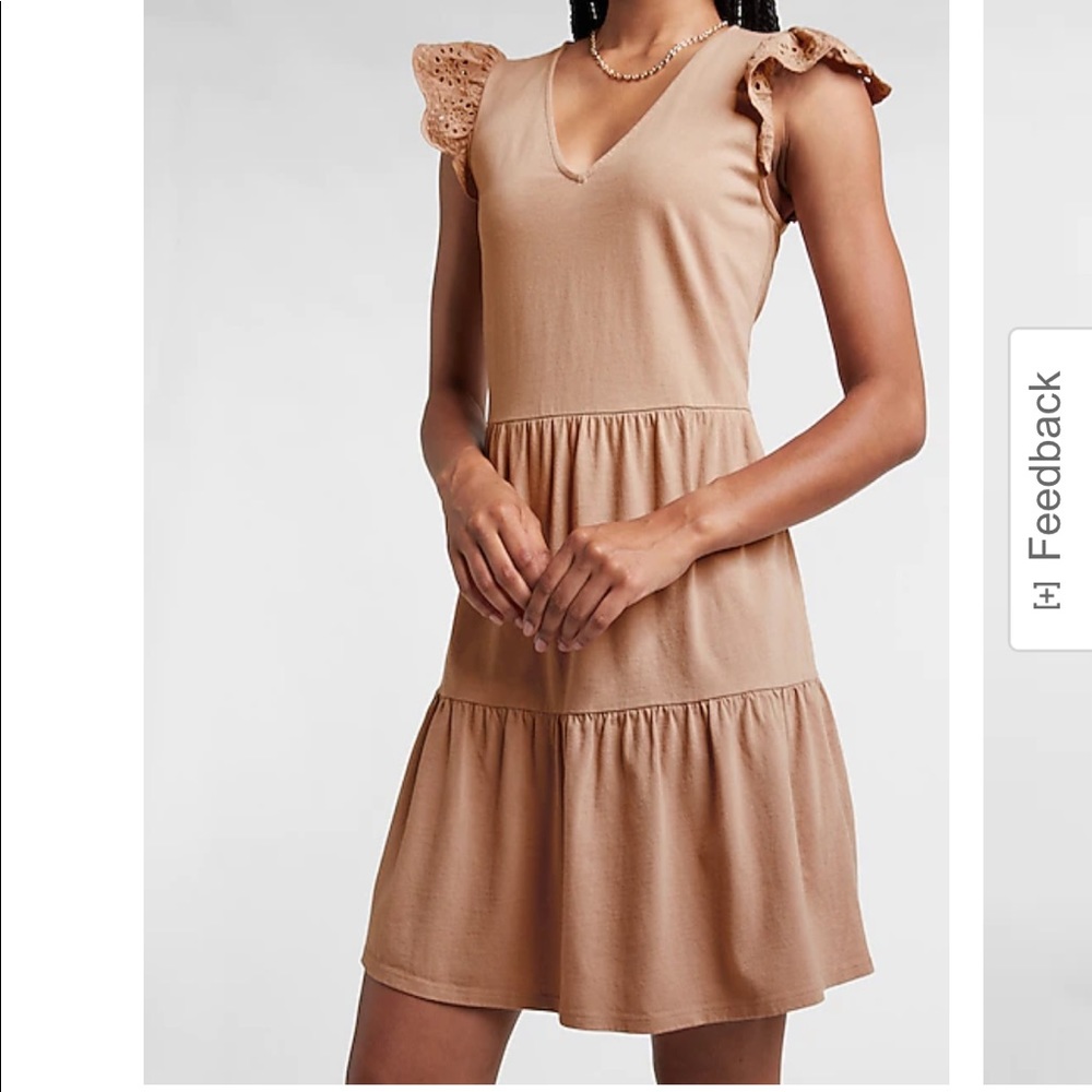 Eyelet lace sleeve tiered tshirt dress